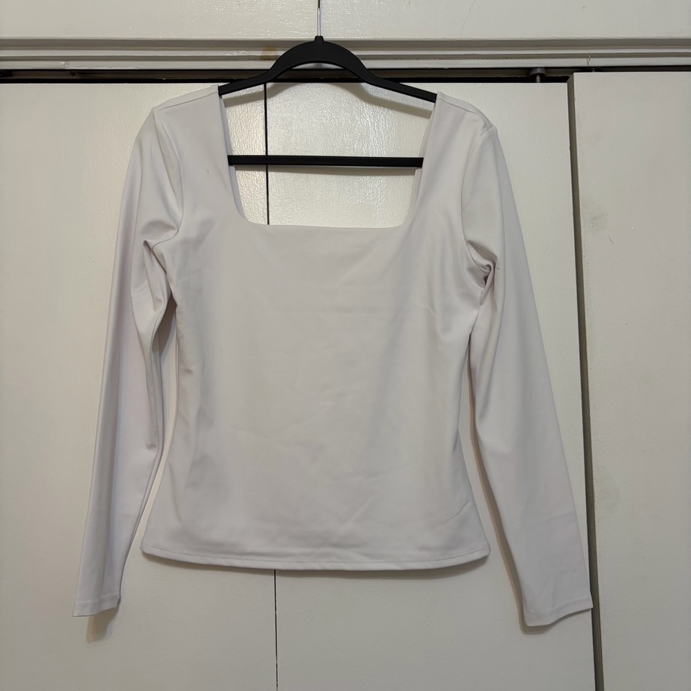 Express Body Contour Square Neck Long Sleeve Top